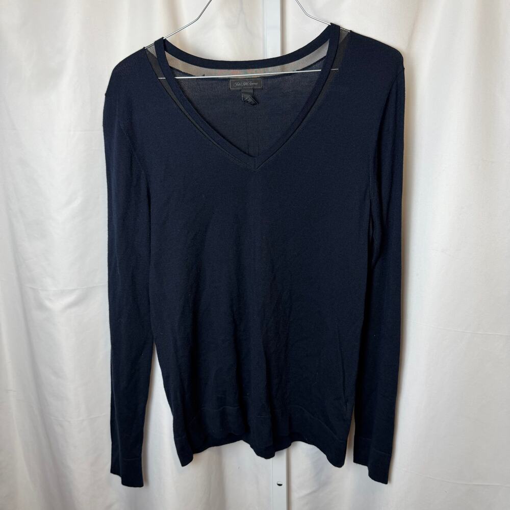 Saks Fifth Avenue Silk Cashmere Sweater M Sheer Trim V Neck Navy Lightweight Lux